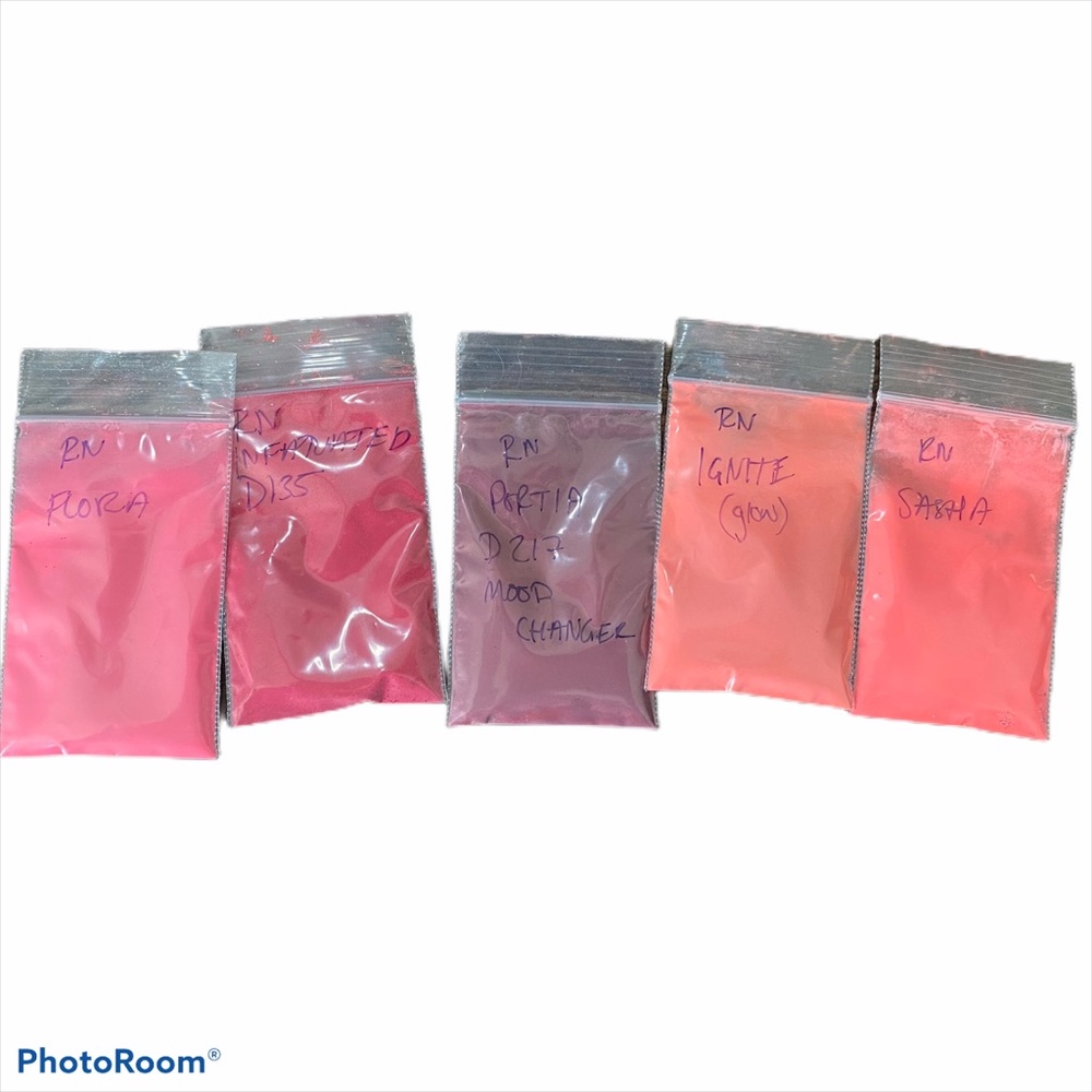 Revel Nail dip Powder 2tsp bags in reds and pinks